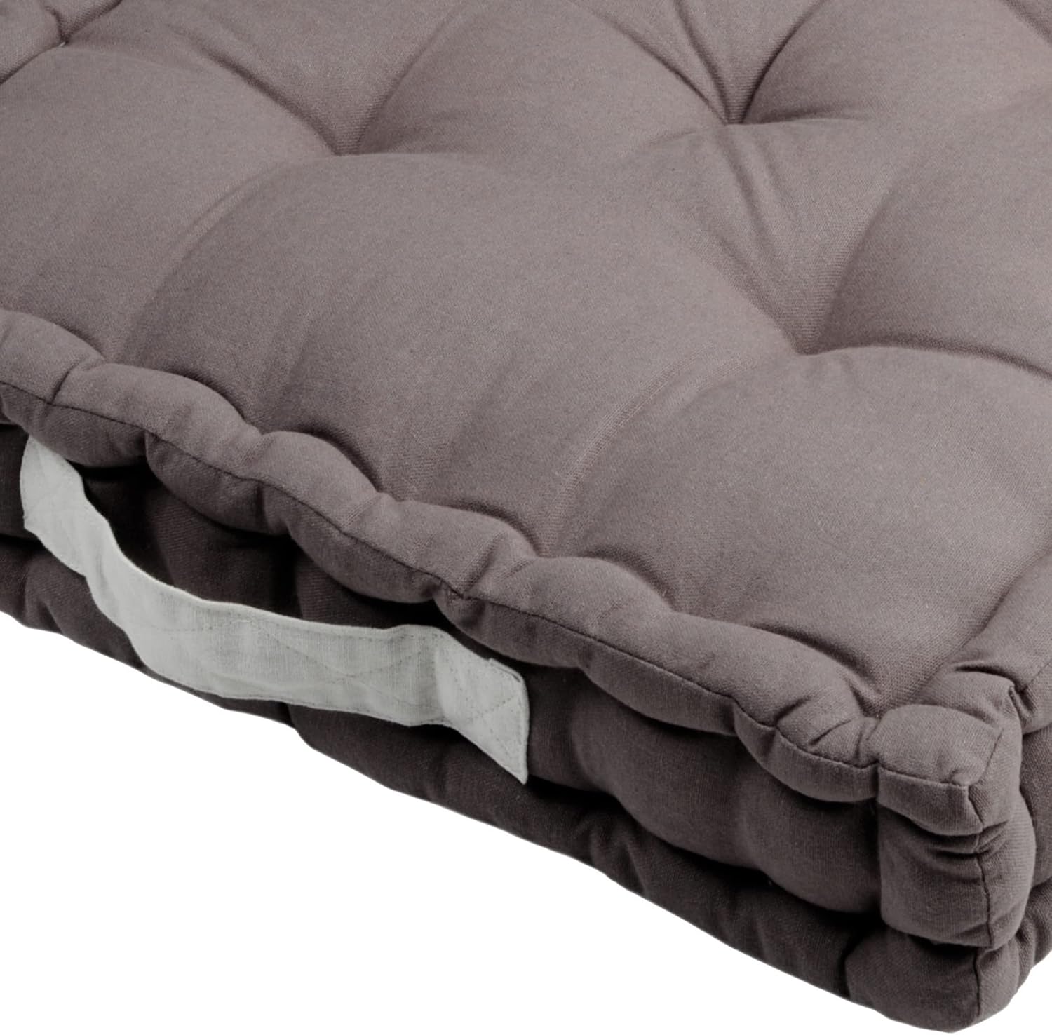 Outdoor floor cushion: Elegance and lasting comfort for your outdoor space