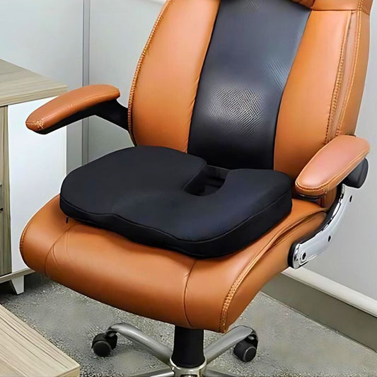 Coussin mémoire de forme pour chaise de bureau, confort et ergonomie.