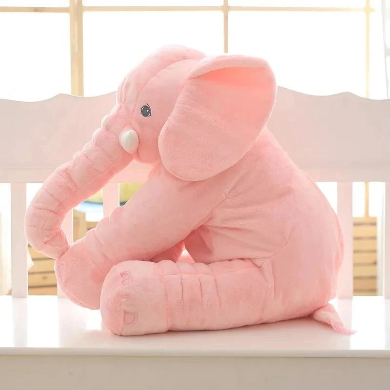 coussin éléphant rose tendre pour offrir du confort aux enfants