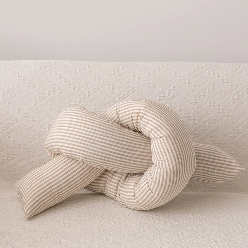 Coussin en forme de noeud - Mon - Coussin