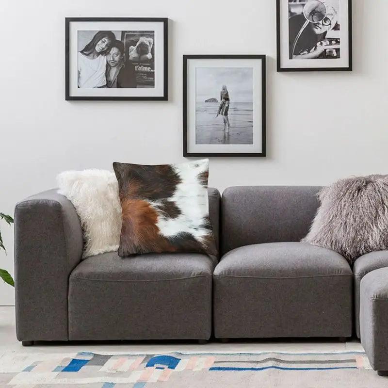 Coussin Peau de Vache : Authenticité Naturelle & Design Unique - Mon - Coussin – Boutique Française de Coussins Orthopédiques, de Lecture et pour Animaux